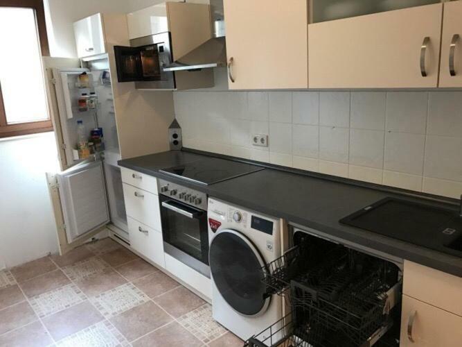 Alt Eller 3 40229 Apartment *