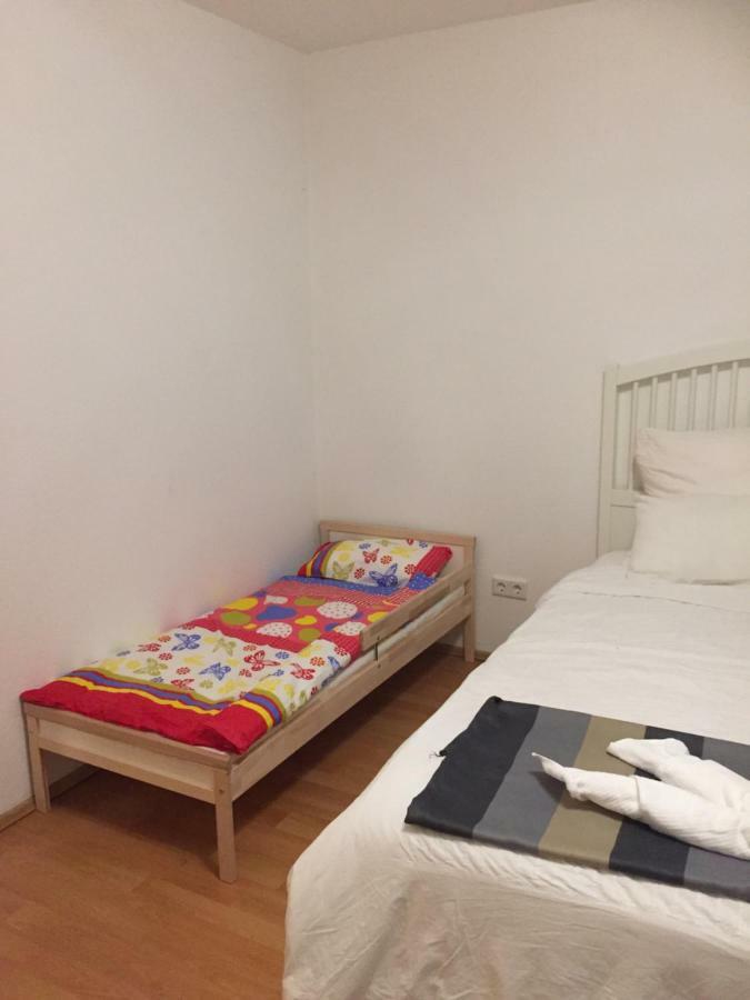 Apartment Alt Eller 3 40229 *